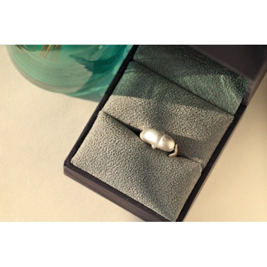 sterling silver beluga whale ring